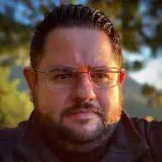 Oliver Hernández Rivera